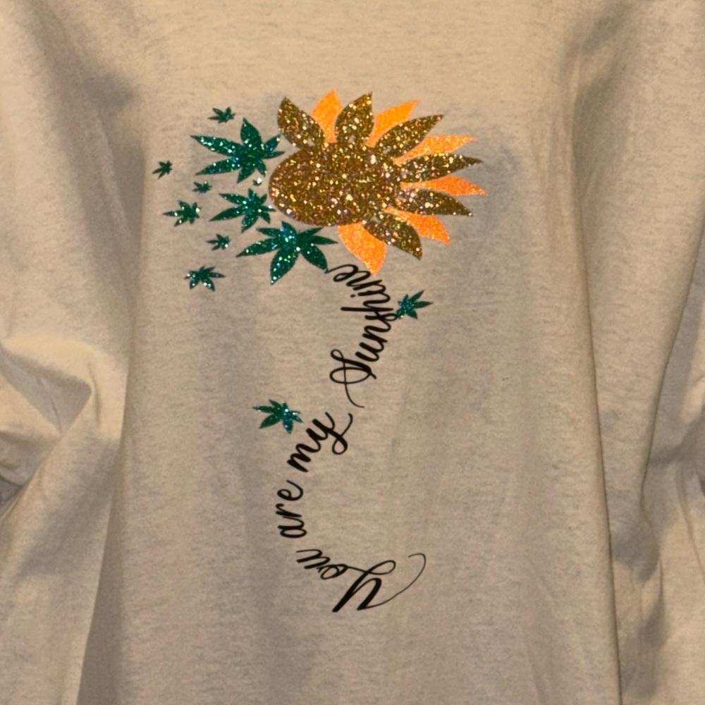 Sunflower Graphic Short Sleeve Tee